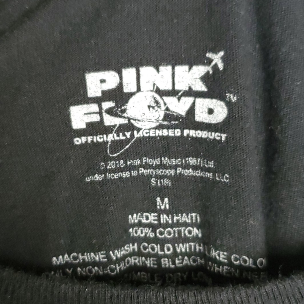Pink Floyd Women’s Medium Band Tee Black Classic Rock Graphic Shirt - Picture 3 of 4